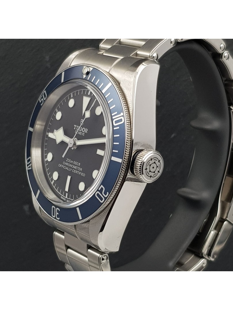 Tudor Black Bay full set ref.79230B