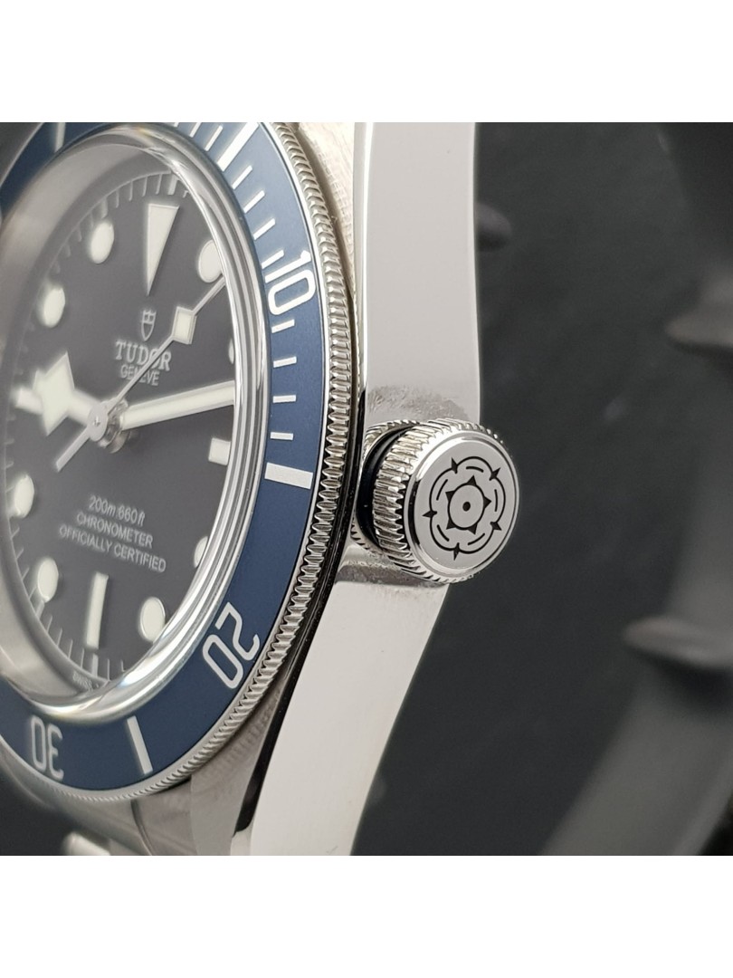 Tudor Black Bay full set ref.79230B