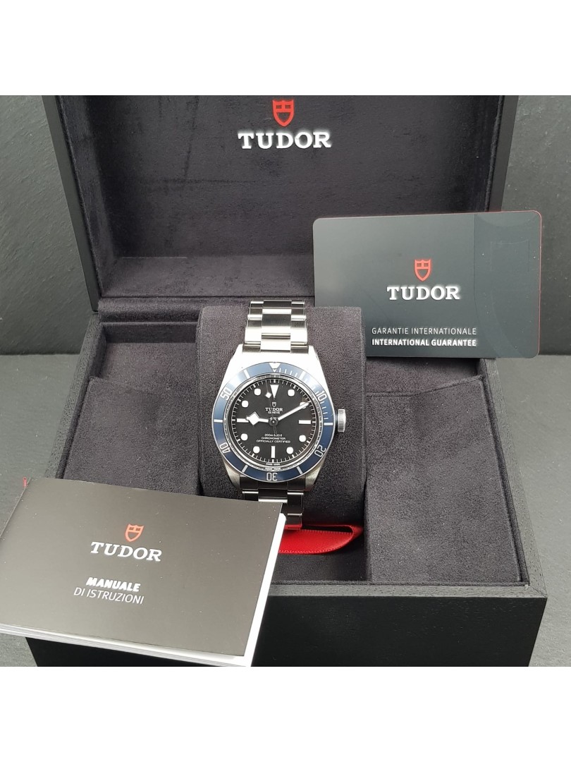 Tudor Black Bay full set ref.79230B