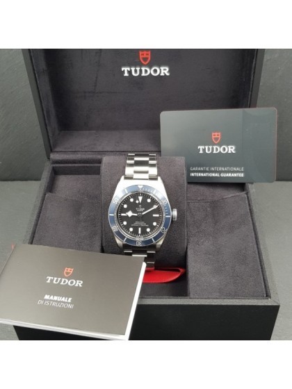 Tudor Black Bay full set ref.79230B