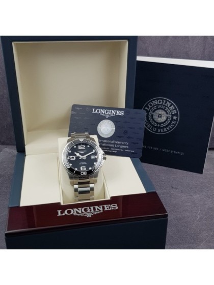 Acquista Longines Hydroconquest - 39mm - Ref. L37804566 su eOra.it