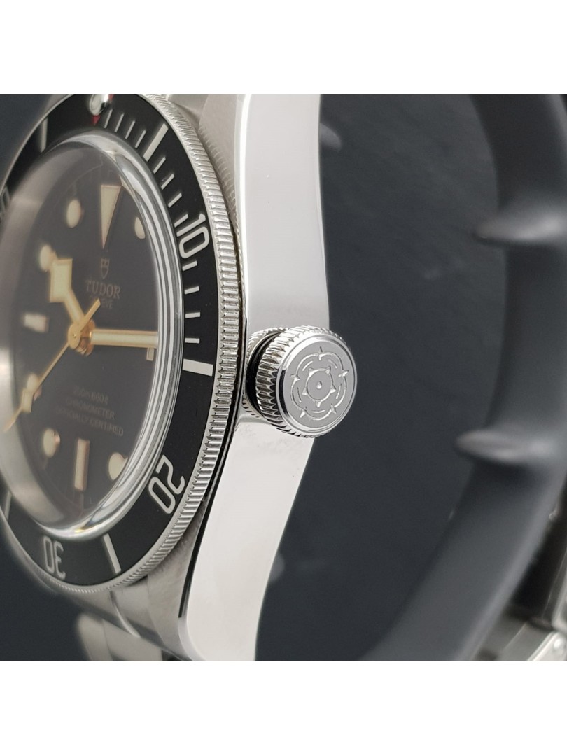 Acquista Tudor Black Bay - Ref. 79230N