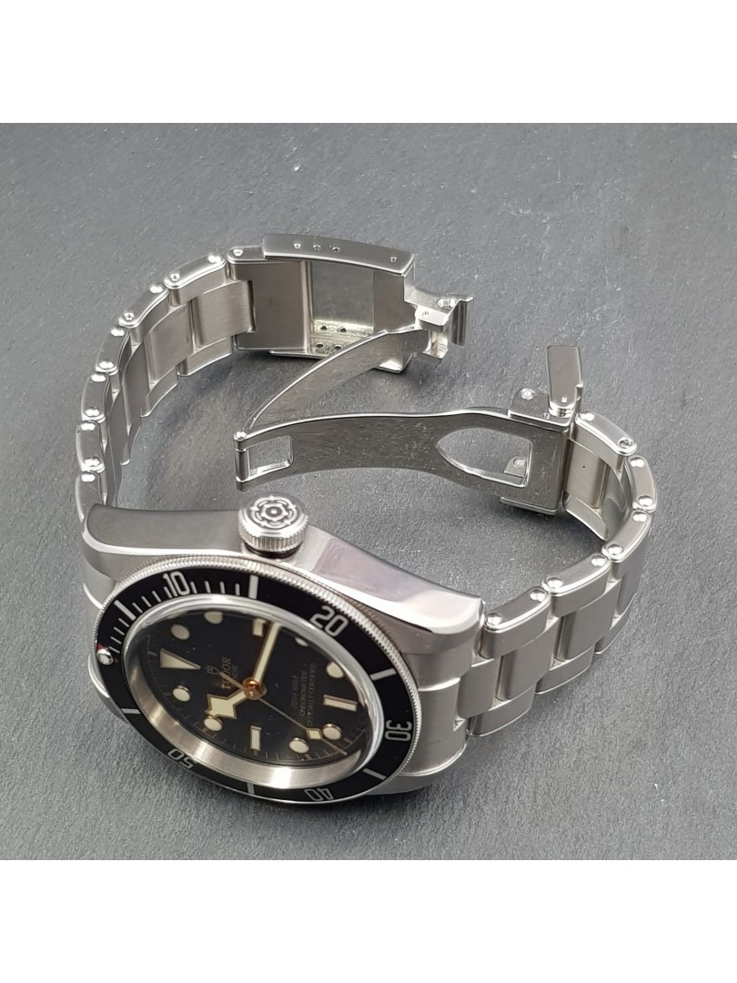 Acquista Tudor Black Bay - Ref. 79230N