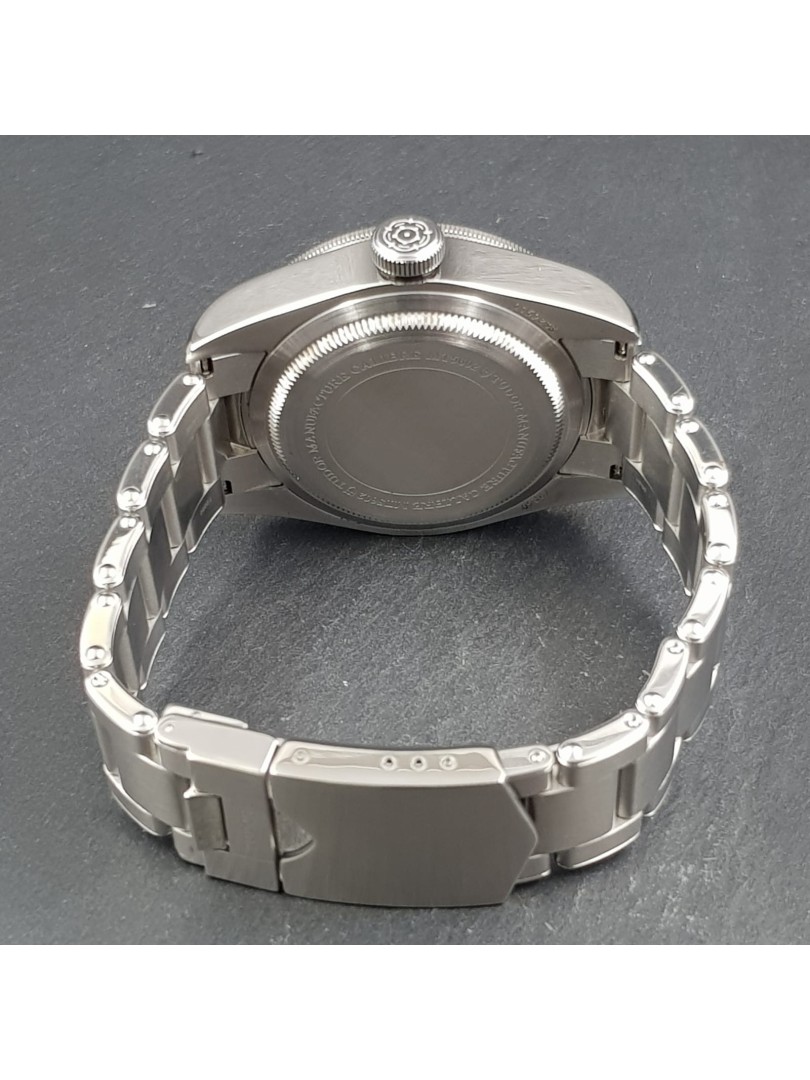 Acquista Tudor Black Bay - Ref. 79230N