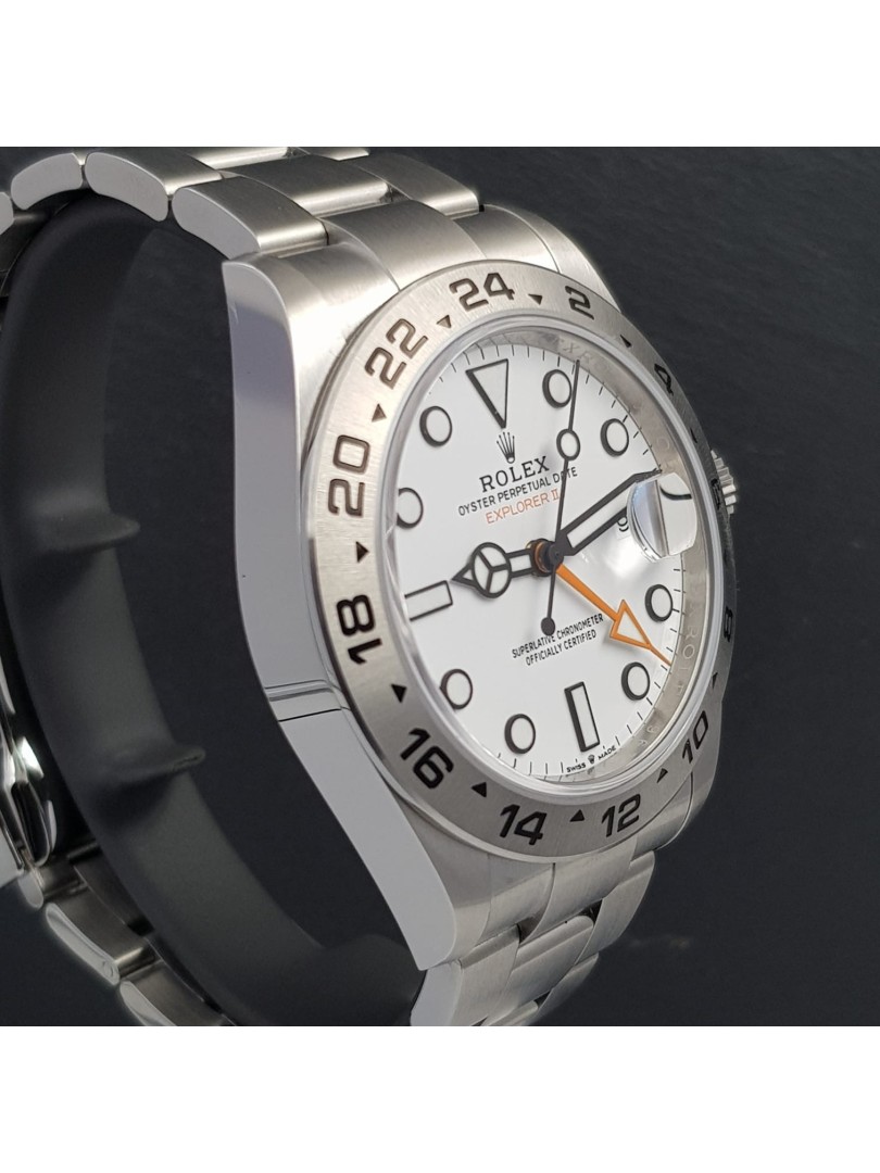 Explorer ll