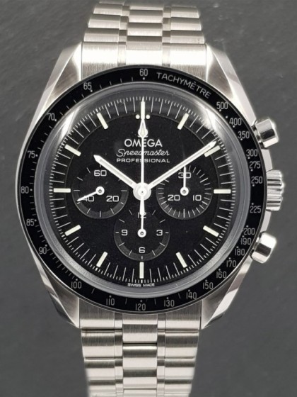 Speedmaster Moonwatch - Like New - Never Worn