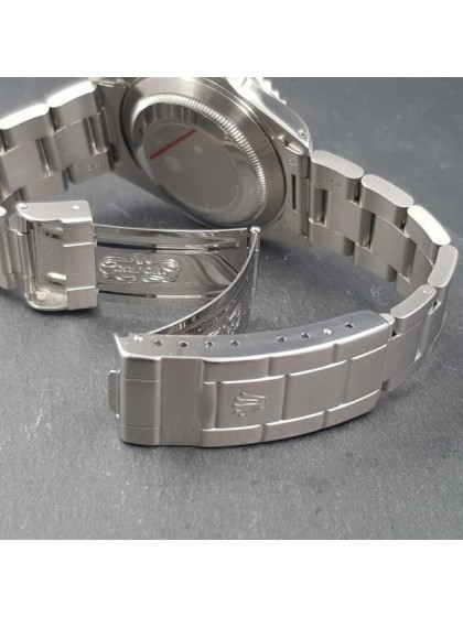 Rolex Submariner senza data ref.14060 su eOra.it! Rolex Submariner senza data ref.14060 su eOra.it!