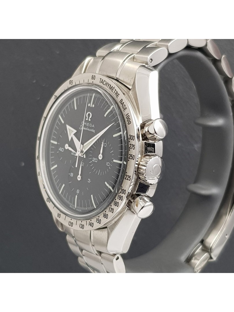 Buy Omega Speedmaster Broad Arrow Replica - Ref. 35945000 on eOra.it