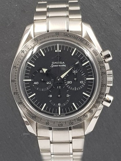 Buy Omega Speedmaster Broad Arrow Replica - Ref. 35945000 on eOra.it