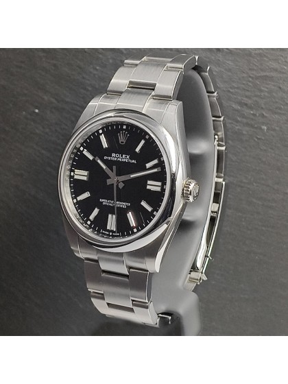Rolex Oyster Perpetual 41mm ref.124300 su eOra.it! Rolex Oyster Perpetual 41mm ref.124300 su eOra.it!