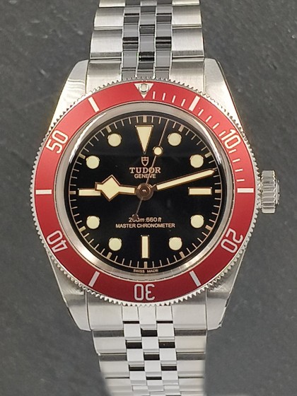 Tudor Black Bay full stickers full set 2025 ref.7941A1AORU on eOra.it! Tudor Black Bay full stickers full set 2025 ref.7941A1AORU on eOra.it!