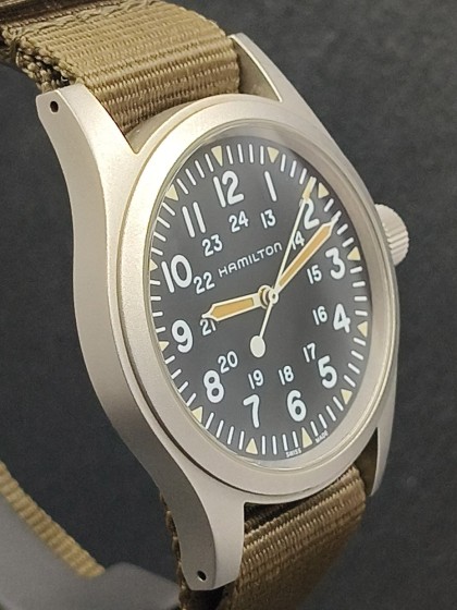 Khaki Field Mechanical Khaki Field Mechanical