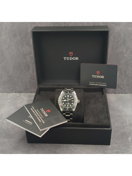 Tudor Black Bay 41mm ref.7941A1A0NU on eOra.it! Tudor Black Bay 41mm ref.7941A1A0NU on eOra.it!