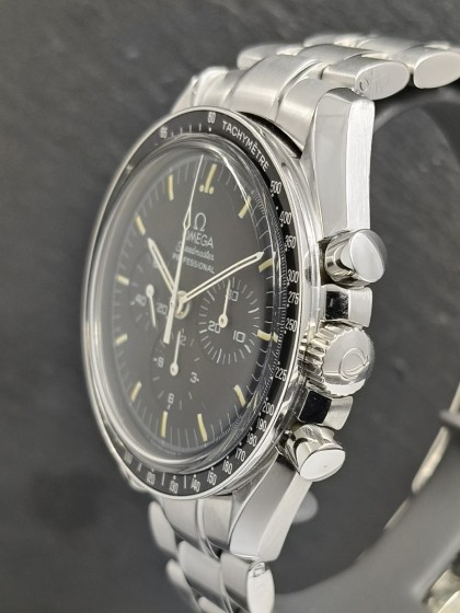 Omega Speedmaster Moonwatch ref.35705000