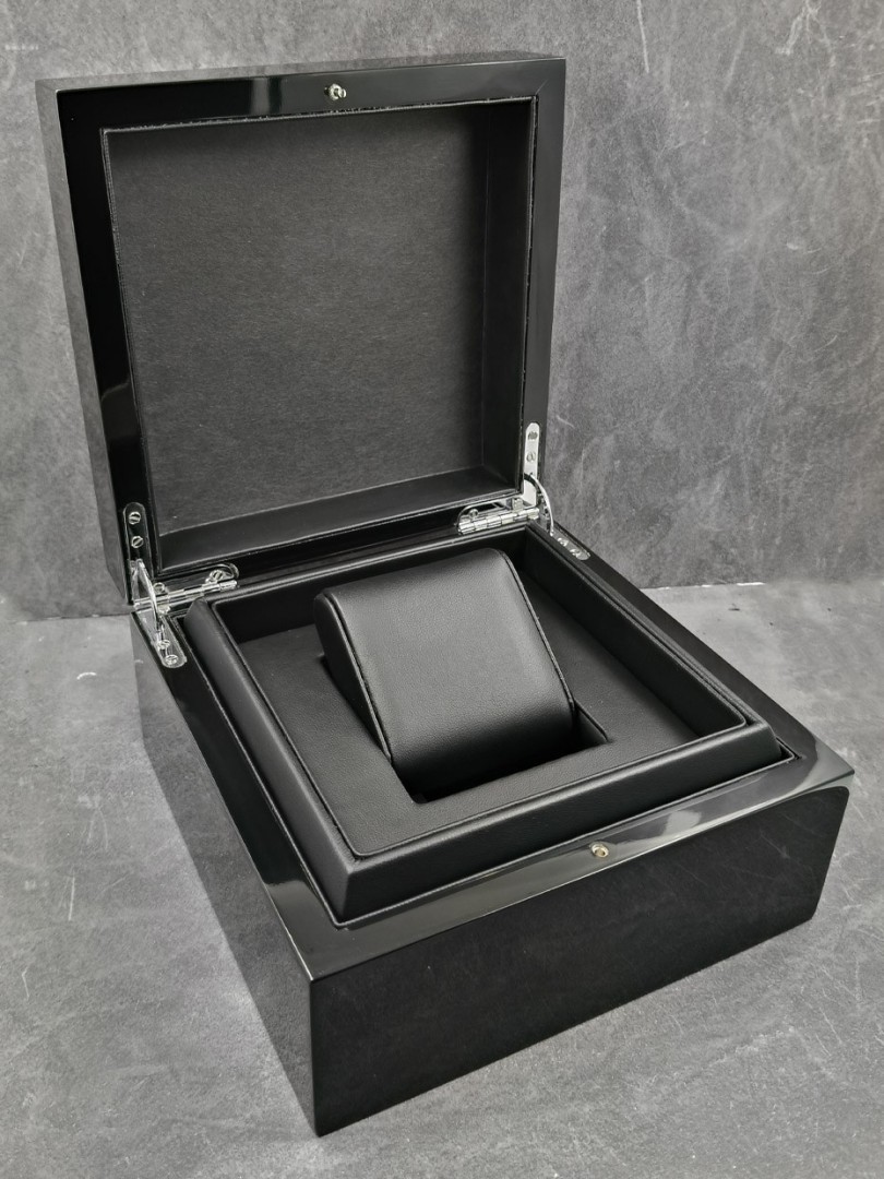 Buy Watch box - 1 place black interior