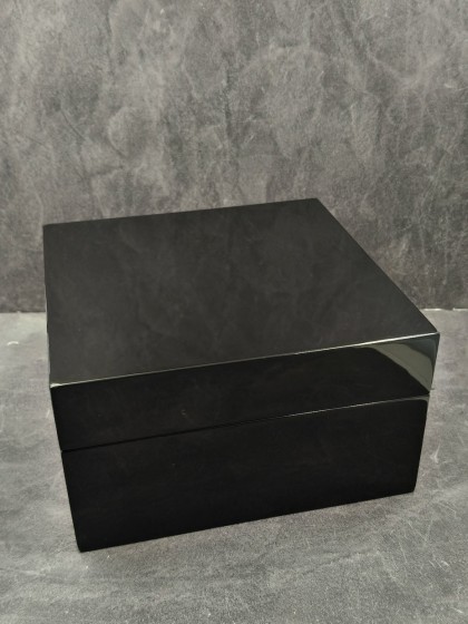 Buy Watch box - 1 place black interior