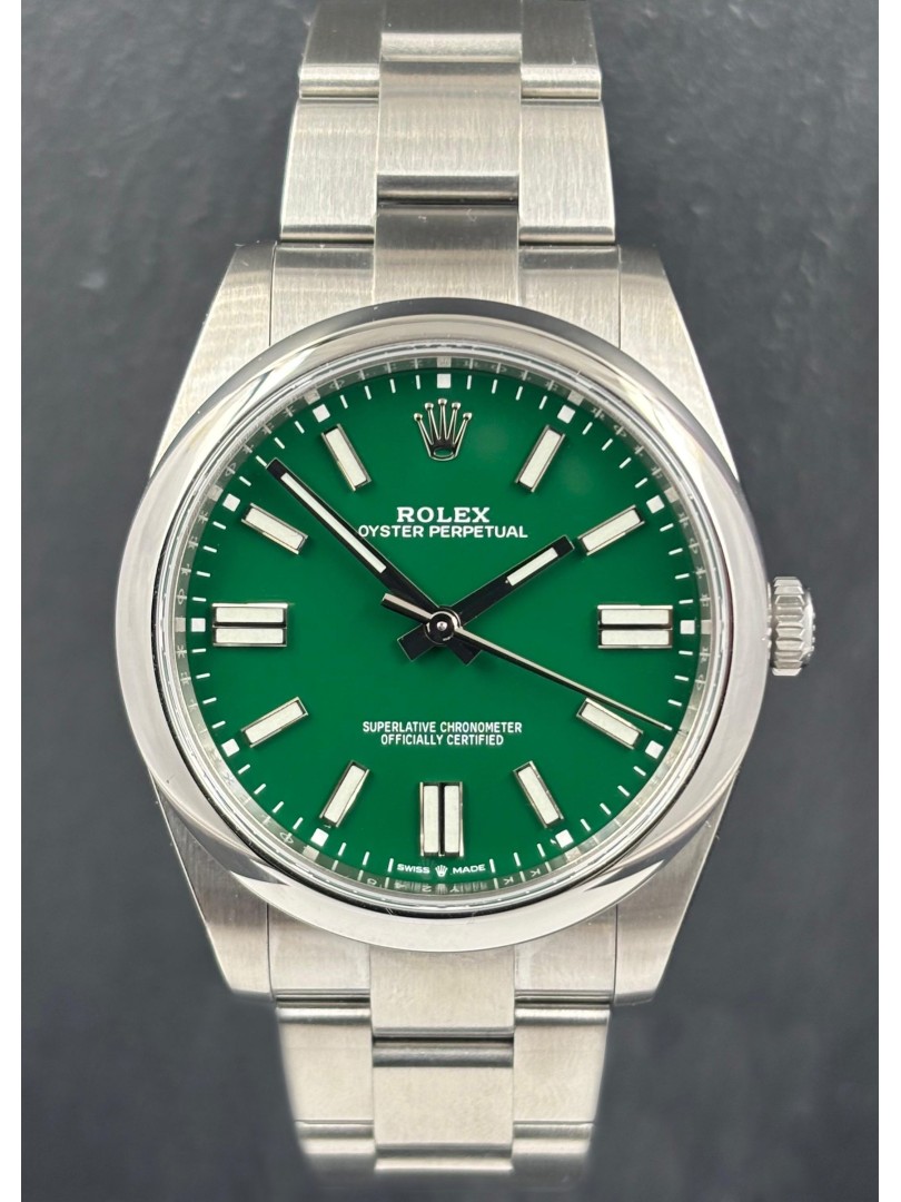 Rolex Oyster Oyster Perpetual Green Dial 41mm ref.124300