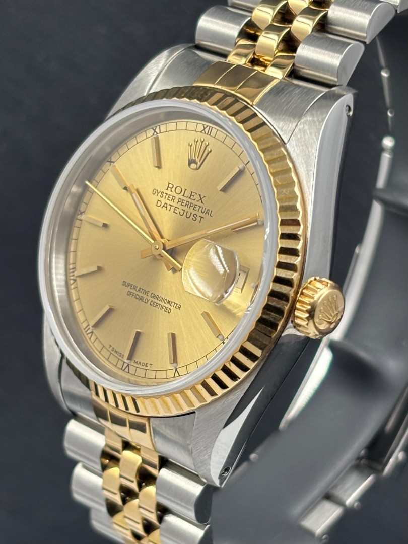 Rolex Datejust steel yellow gold ref.16233 on eOra.it!