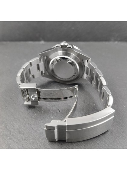 Rolex Seadweller Scritta rossa ref.126600 | eOra.it