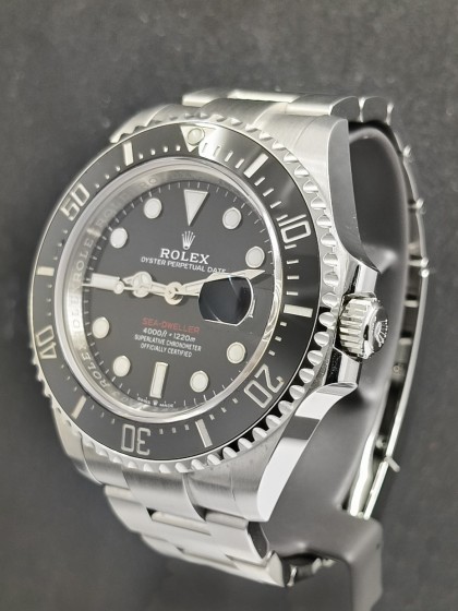 Rolex Seadweller red writting ref.126600 | eOra.it