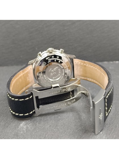 Breitling Navitimer ref.A23322 with official service 2026