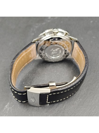 Breitling Navitimer ref.A23322 with official service 2026