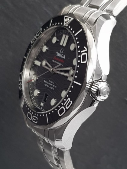 Omega Seamaster 300 co axial ref.21030422001001 | eOra.it