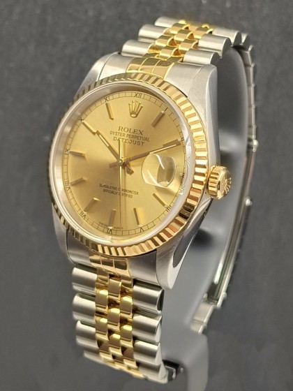 Acquista Rolex Datejust acciaio/oro giallo - senza buchi - Ref. 16233