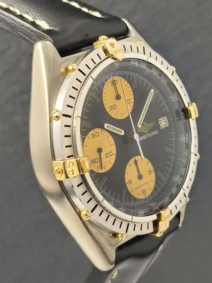 Acquista Breitling Chronomat acc-oro art. Br62 - Ref. 81950
