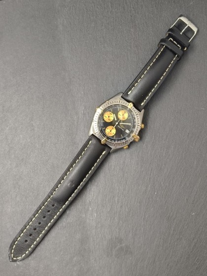 Acquista Breitling Chronomat acc-oro art. Br62 - Ref. 81950