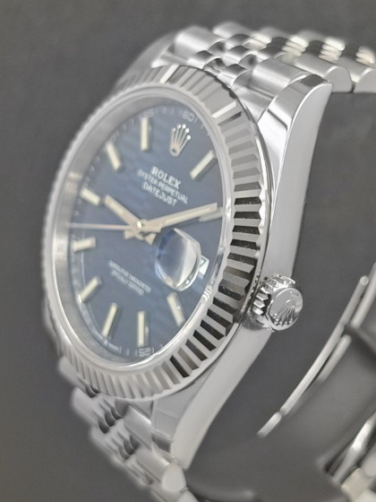 Acquista Rolex Datejust 41 - Ref. 126334
