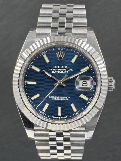 Acquista Rolex Datejust 41Blue Motif - Ref. 126334