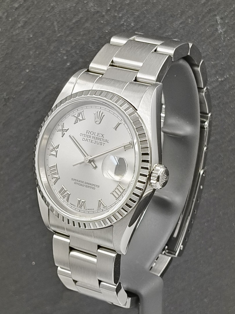 Acquista Rolex Datejust - Ref. 16220