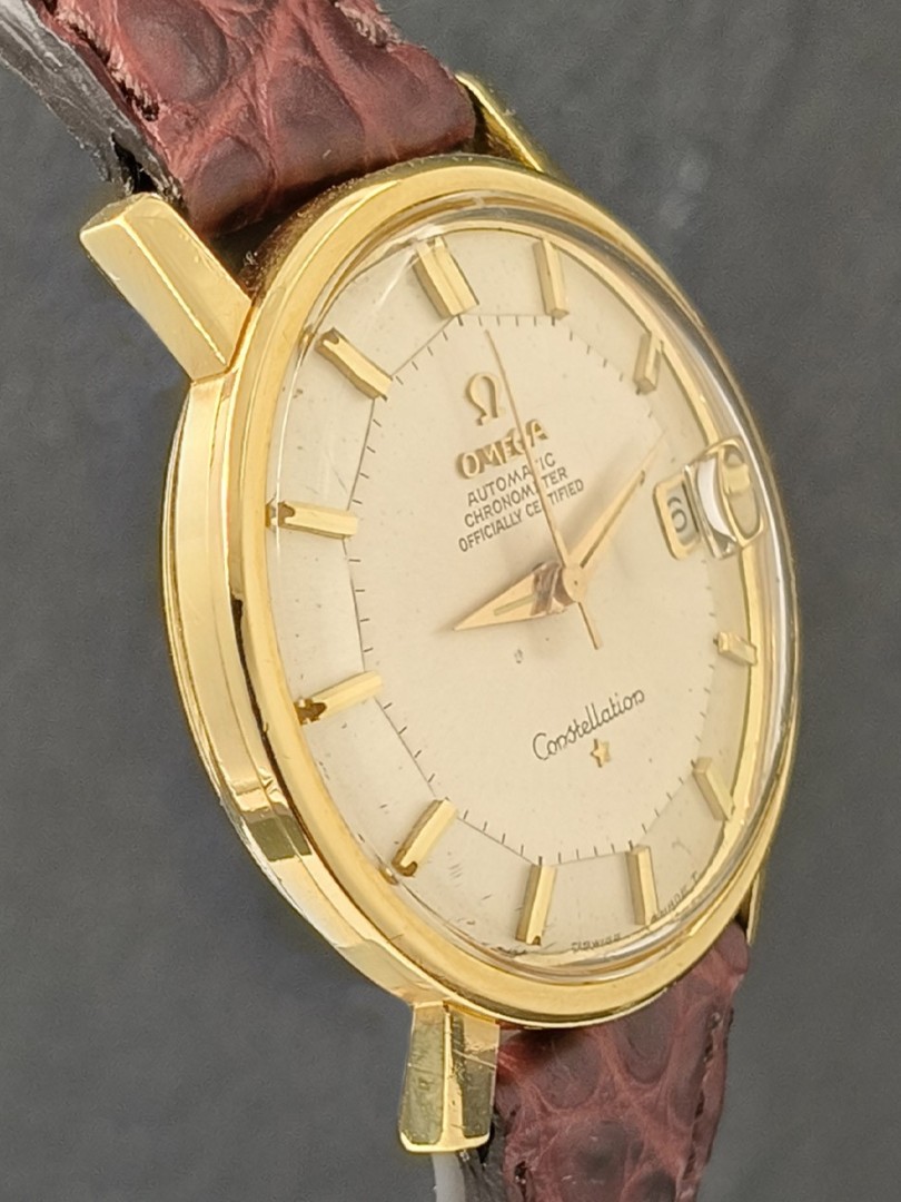 Acquista Omega Constellation - oro giallo - Pie Pan - Ref. 168010/11