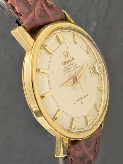 Buy Omega Constellation - yellow gold - Pie Pan - Ref. 168010/11