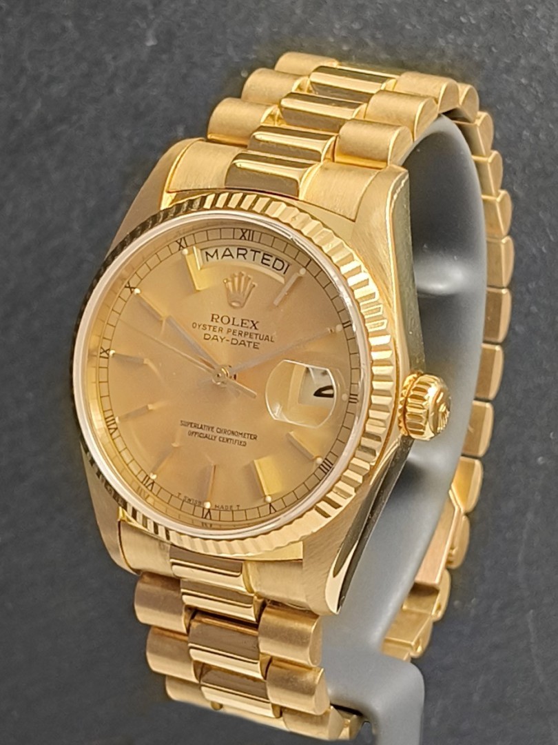 Buy Rolex Day-Date - yellow gold - president - Ref. 18038