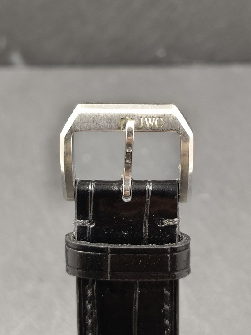 Acquista IWC Fliegerchronograph Pilot - Ref. 3706