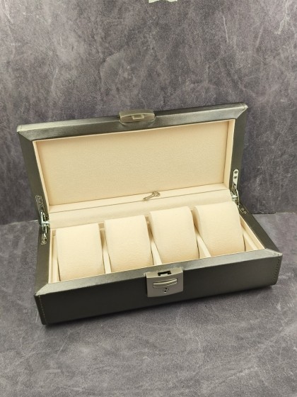 Acquista Scatola porta orologi - 4 posti