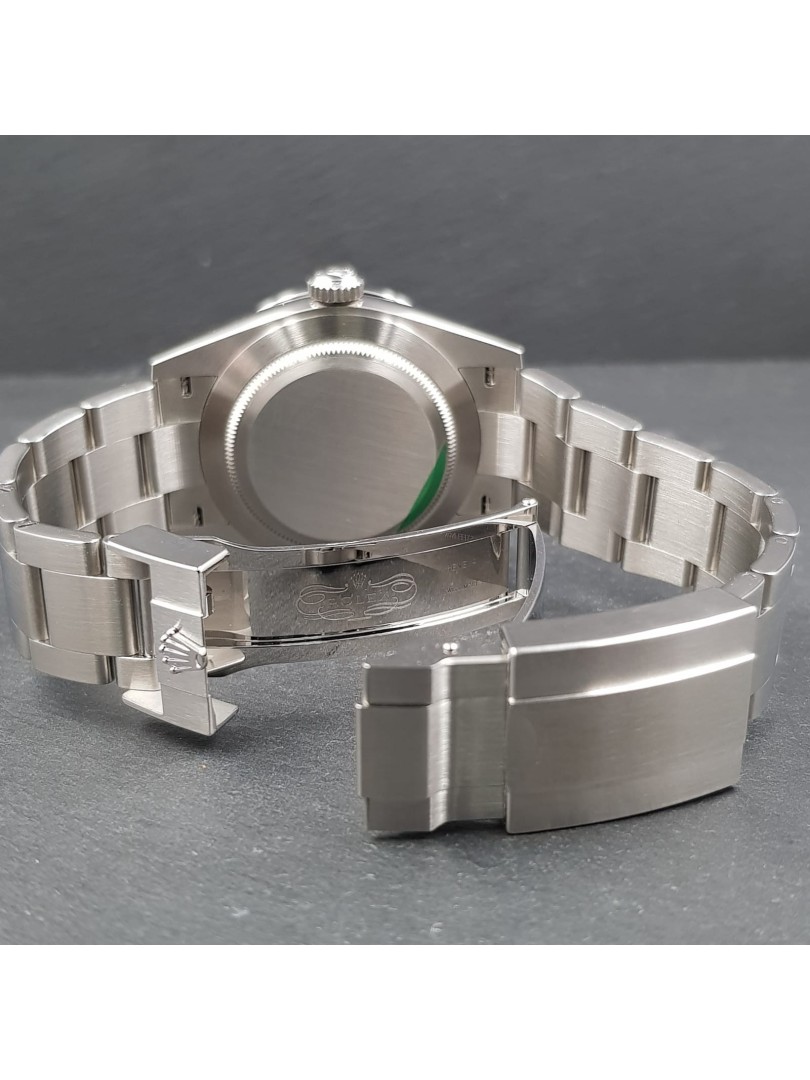 Acquista Rolex Explorer - 40 mm - Ref. 224270