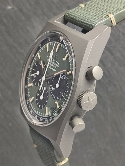 Acquista Zenith Chronomaster Revival Safari - Ref. 97.T384.400
