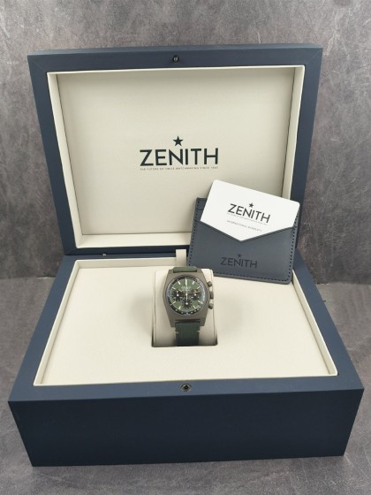 Acquista Zenith Chronomaster Revival Safari - Ref. 97.T384.400