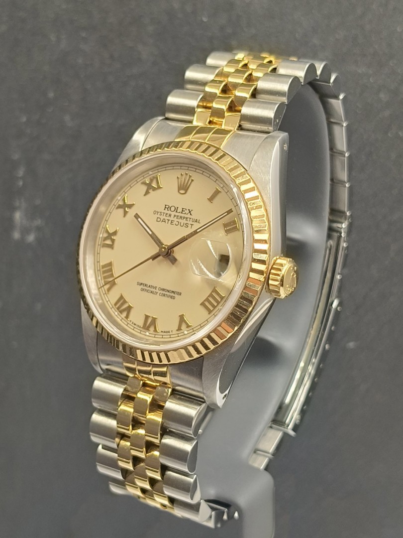 Acquista Rolex Datejust acciaio-oro giallo - Ref. 16233