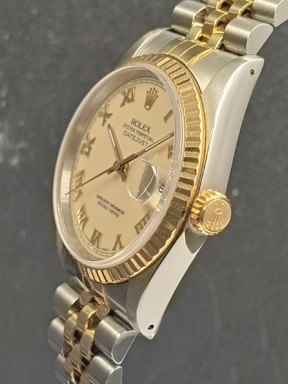 Buy Rolex Datejust steel/yellow gold - Ref. 16233