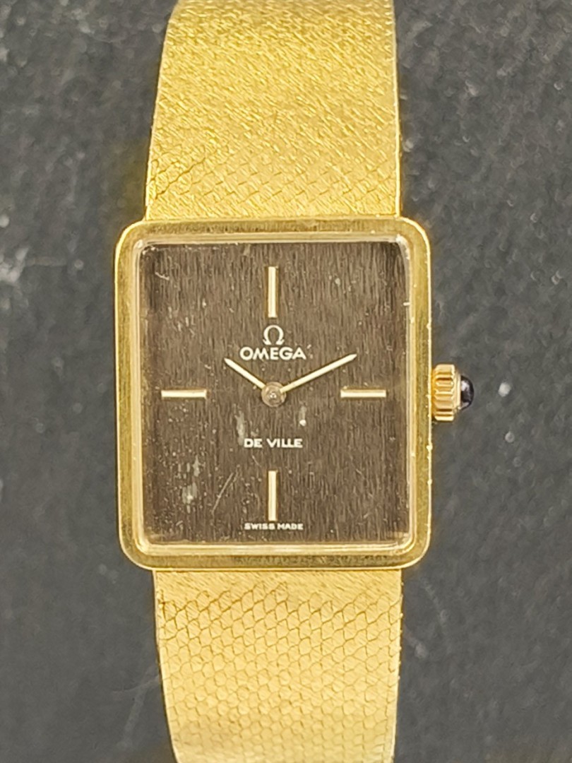 Buy Omega De Ville - medium yellow gold