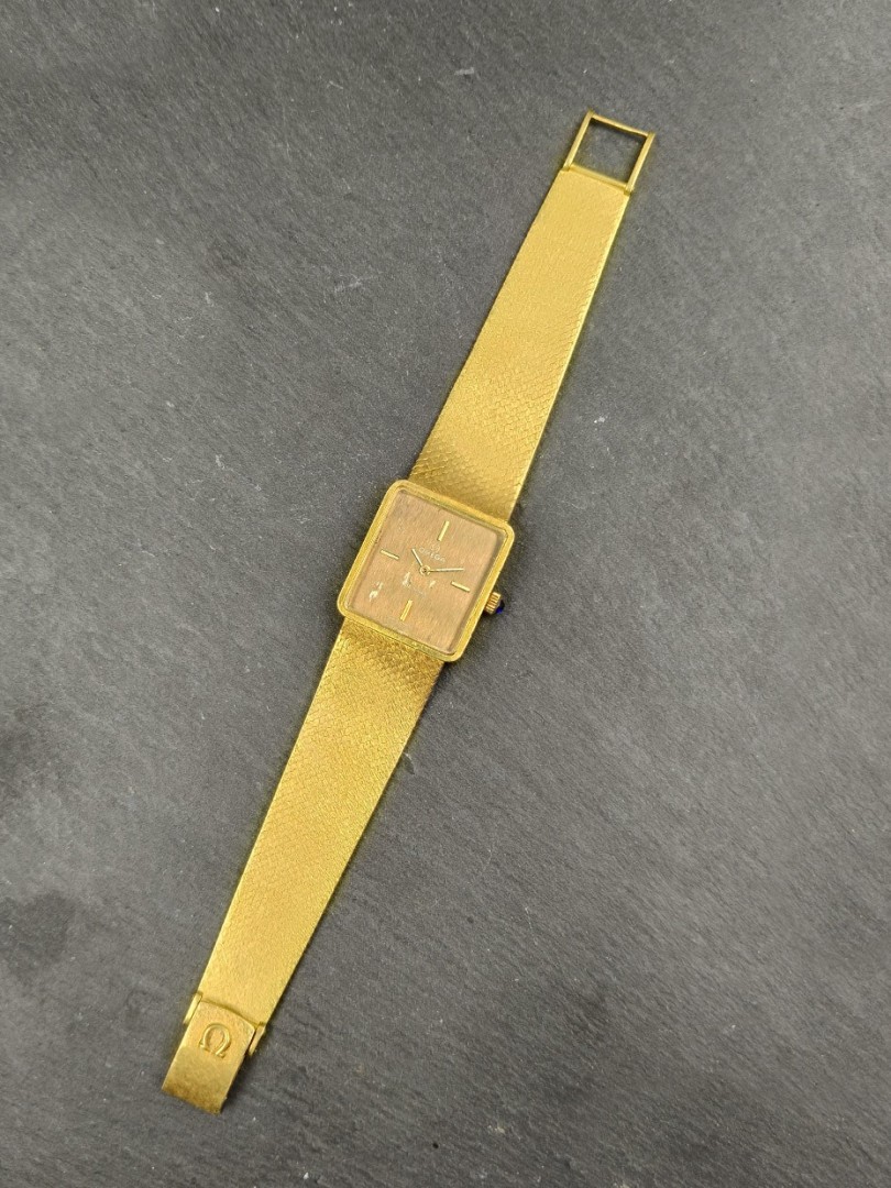 Acquista Omega De Ville - medio oro giallo