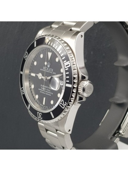 Acquista Rolex Submariner - Ref. 16610 su eOra.it