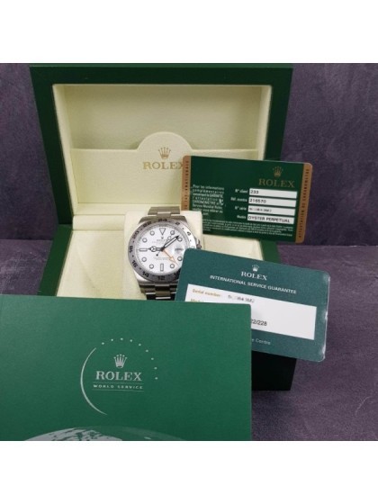 Acquista Rolex Explorer II - Service Ufficiale 2022 - Ref. 216570