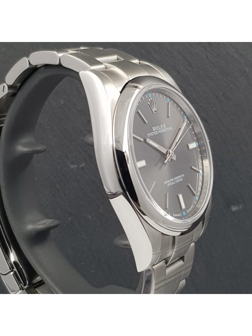 Rolex Oyster 39mm ref.114300 quadrante grigio