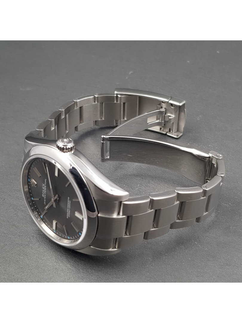 Rolex Oyster 39mm ref.114300 quadrante grigio